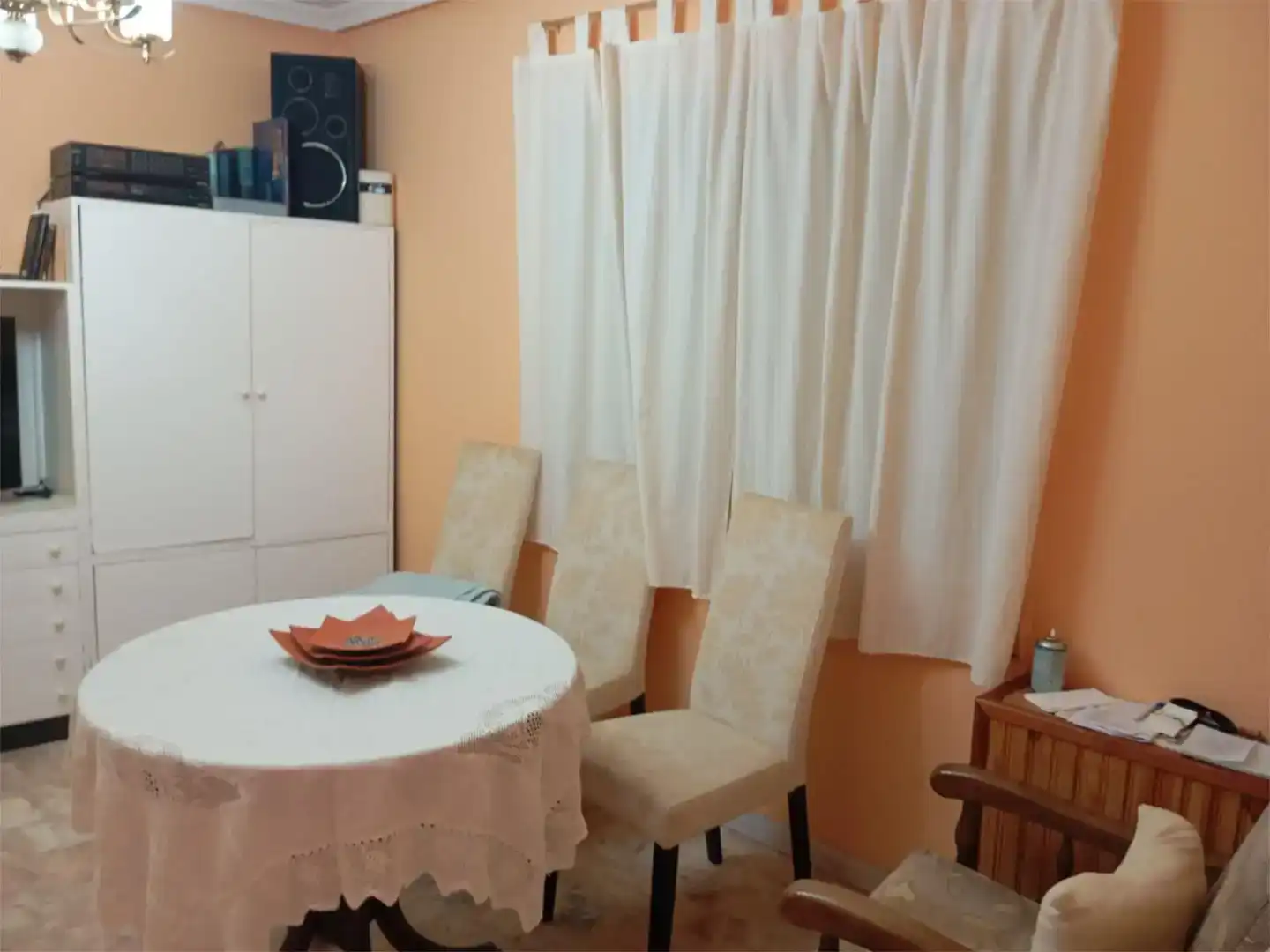 Menjador de Casa adosada en venda en Salmoral