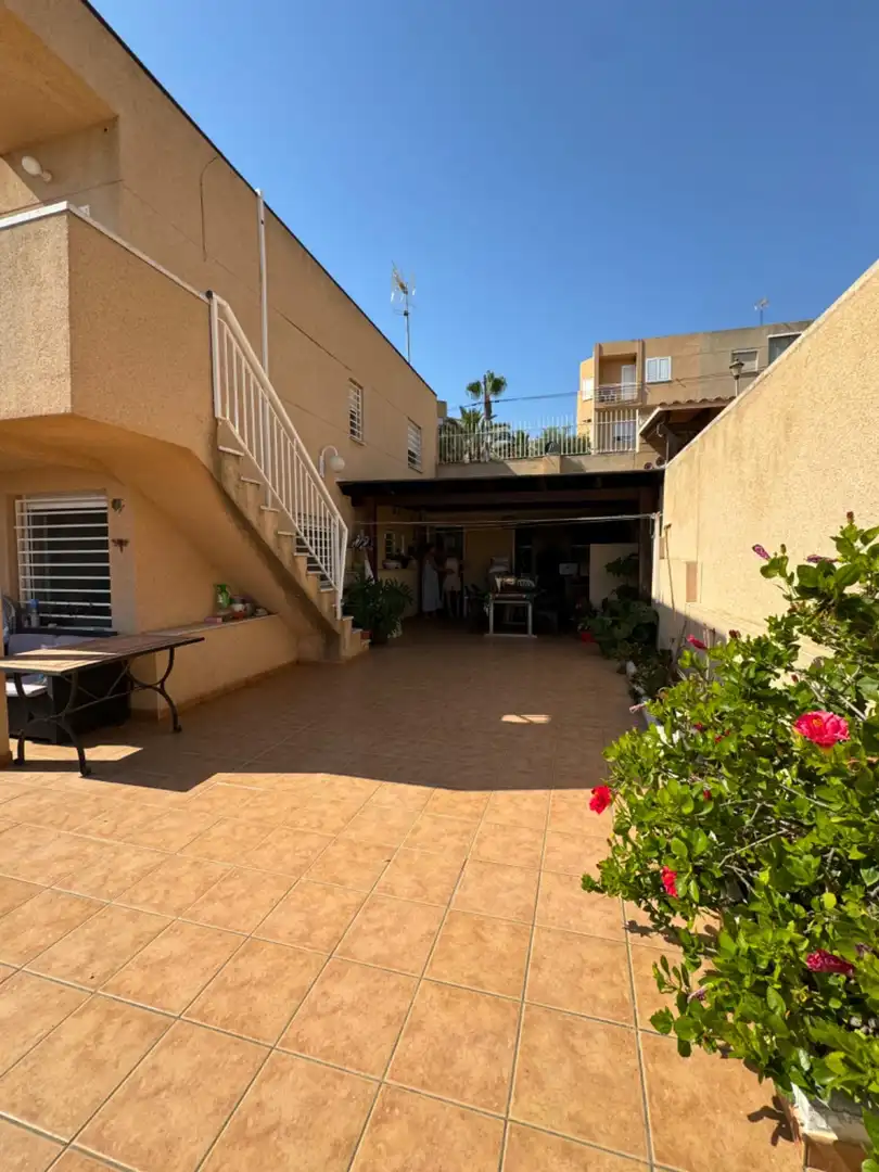 Casa o chalet en venta en Santa Pola con Aire acondicionado, Jardín privado y Terraza