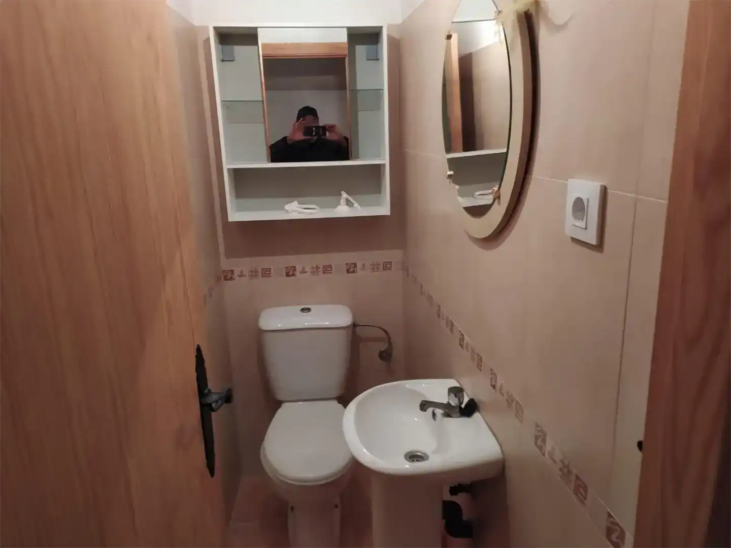 Bathroom of Flat for sale in Fórnoles  with Furnished, TV and Balcony