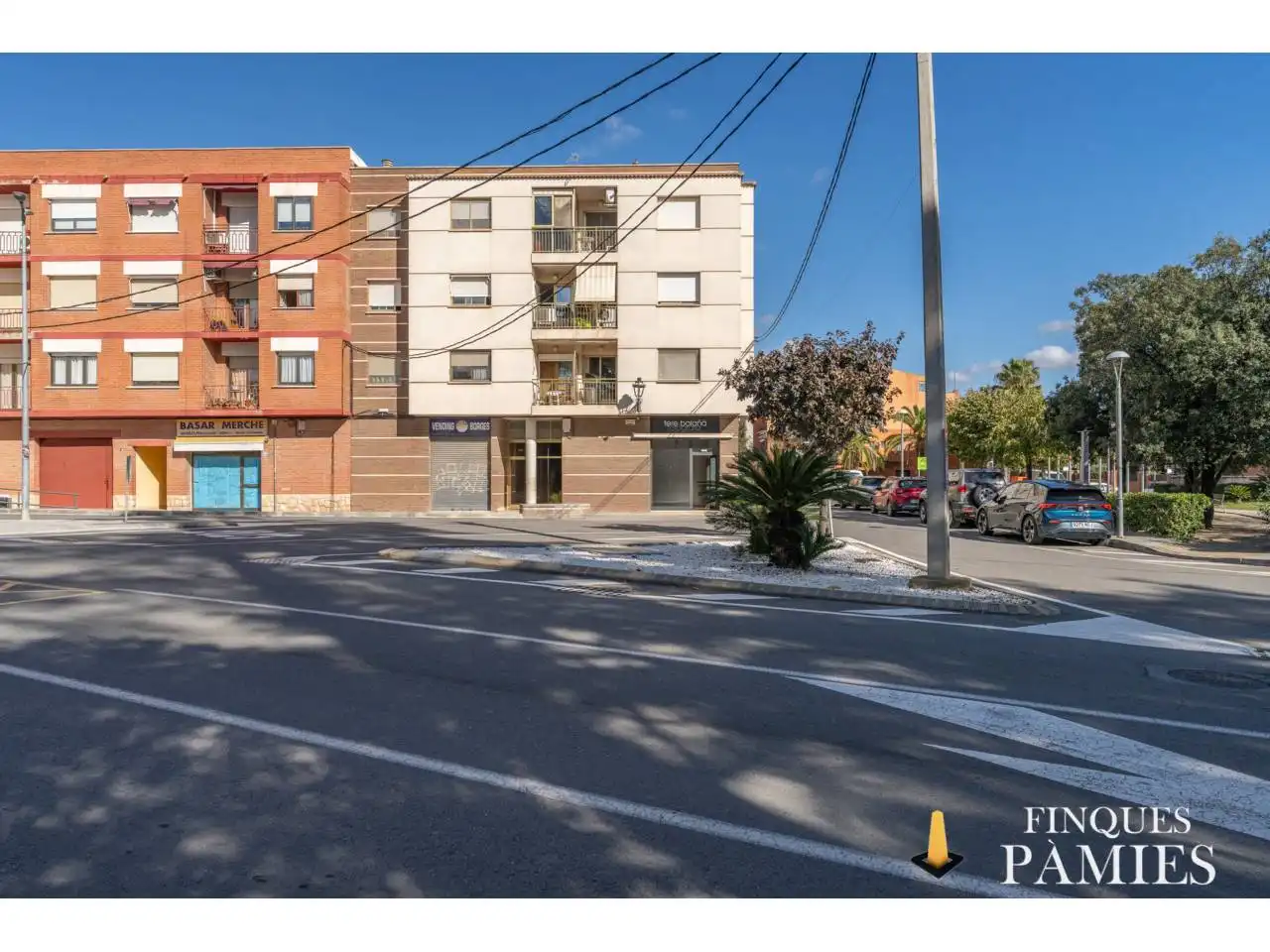 Vista exterior de Local en venta en Les Borges del Camp con Aire acondicionado y Alarma