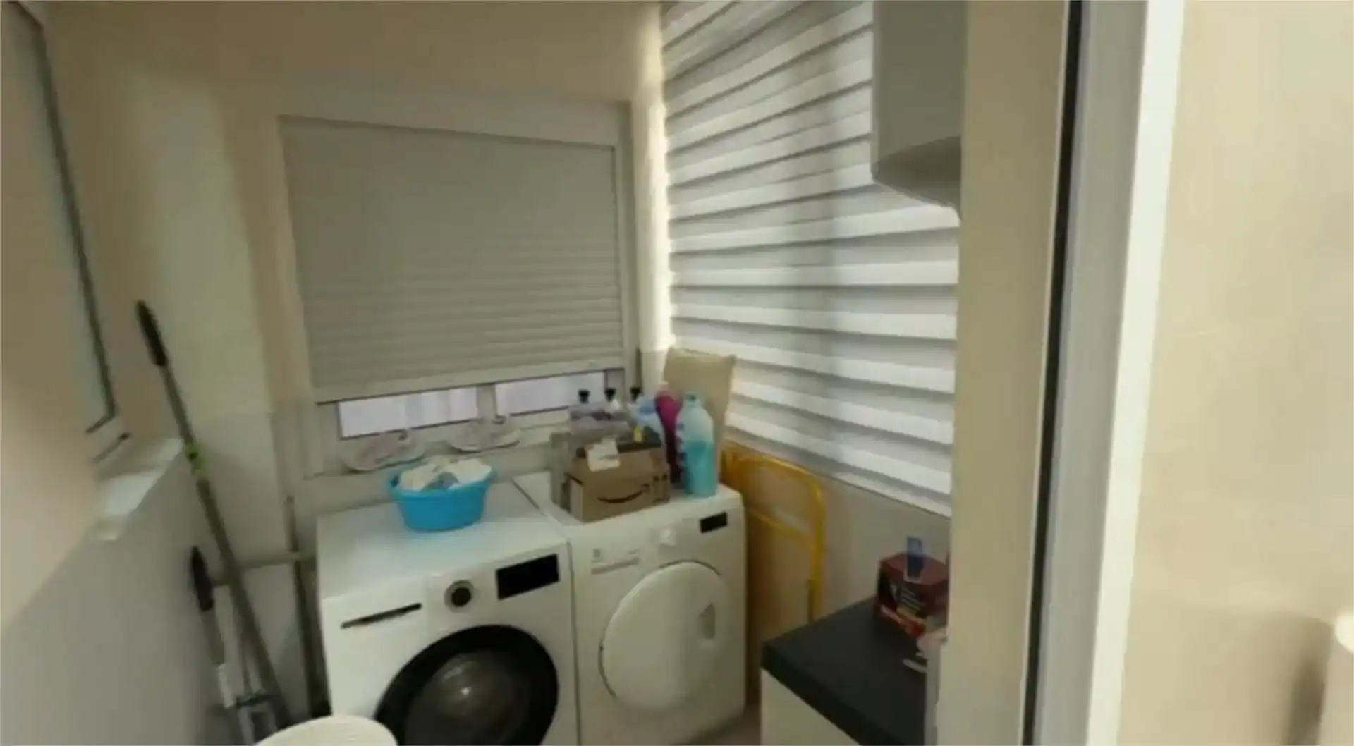 Kitchen of Flat for sale in Elda  with Air Conditioner and Balcony