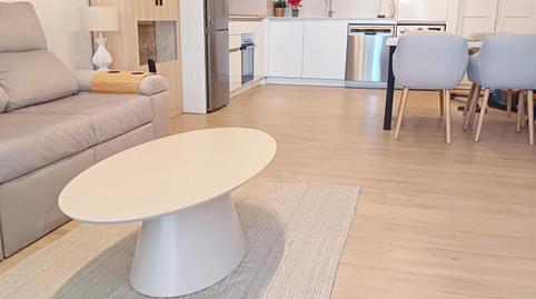 Foto 5 de Piso de alquiler en  Menorca, Los Guindos - Parque Mediterráneo - Santa Paula, Málaga Capital