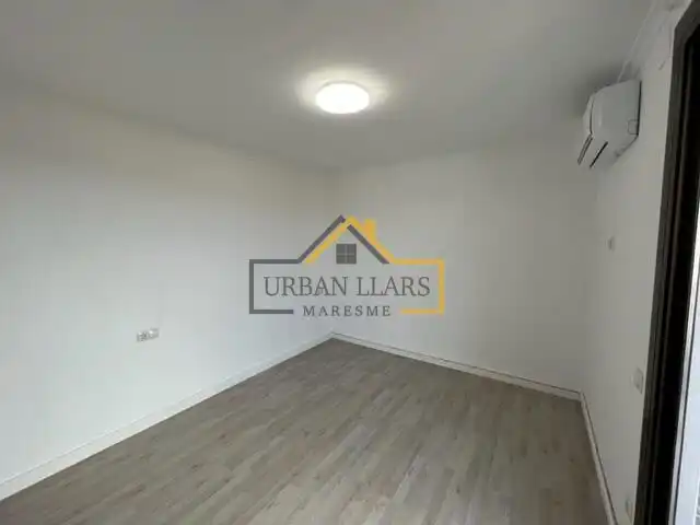Piso en venta en Mataró con Balcón