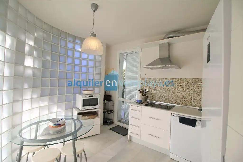 Cuina de Casa o xalet de lloguer en Vera amb Aire condicionat i Terrassa