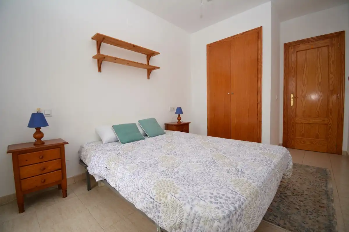Dormitori de Apartament en venda en Dénia amb Terrassa, Forn i Alarma