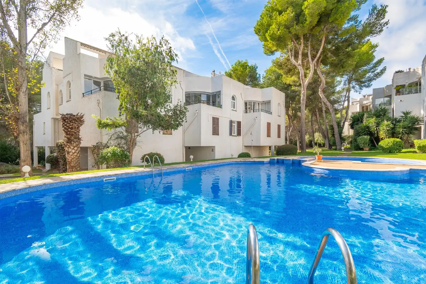 Piscina de Dúplex en venda en Calvià amb Aire condicionat, Calefacció i Jardí privat