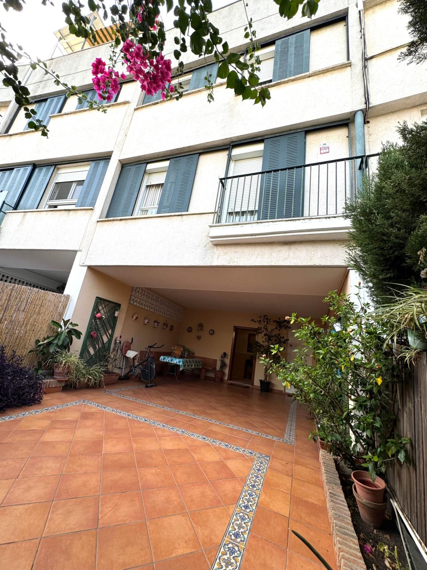 Garden of Single-family semi-detached for sale in  Huelva Capital  with Terrace and Balcony