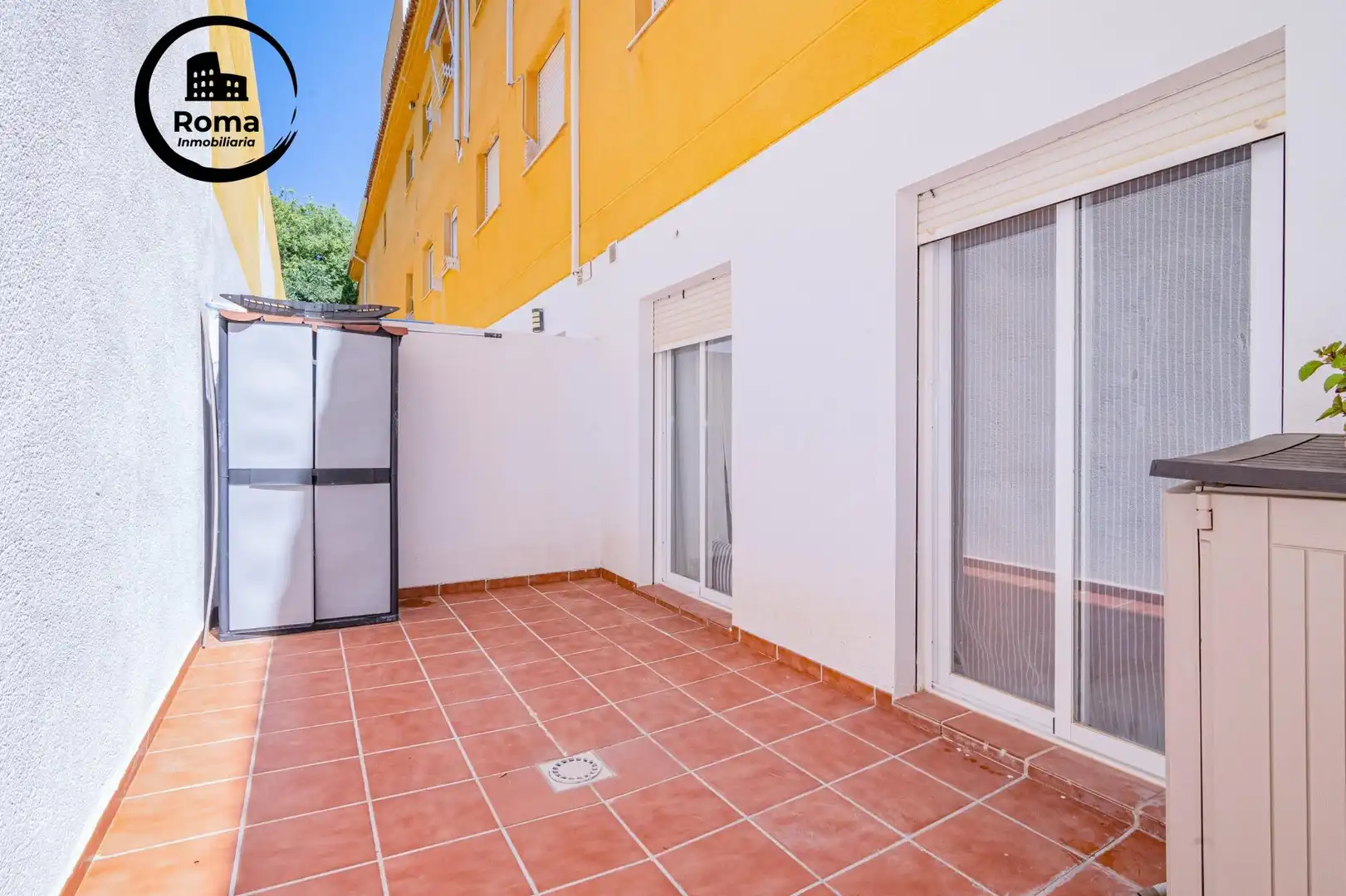 Terraza de Piso en venta en La Zubia con Aire acondicionado, Calefacción y Amueblado