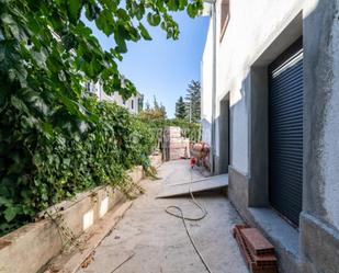 Vista exterior de Casa adosada en venda en Majadahonda amb Terrassa