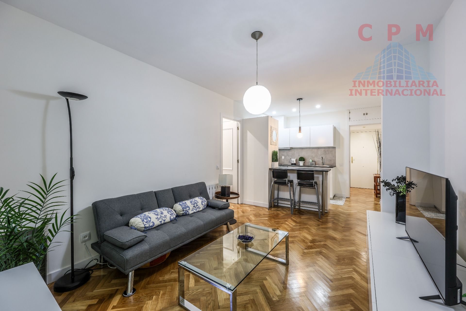 Sala de estar de Piso de alquiler en  Madrid Capital con Aire acondicionado, Calefacción y Parquet