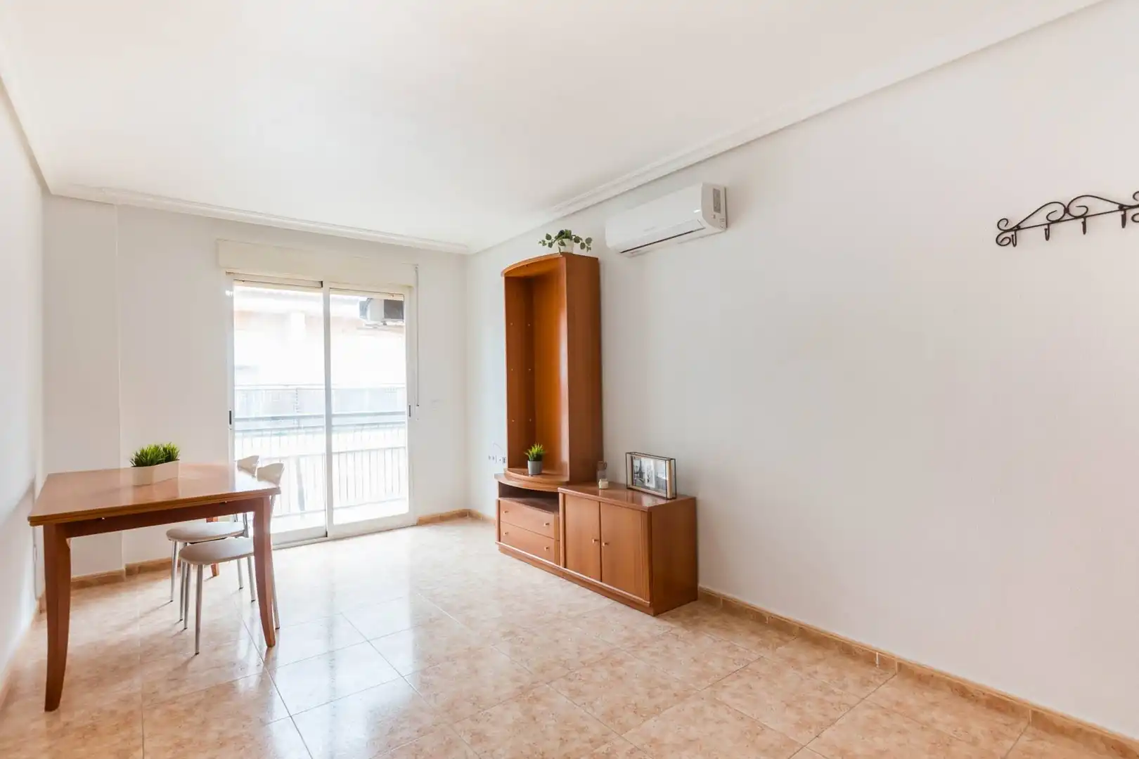 Sala de estar de Apartamento en venta en Murcia con Aire acondicionado, Trastero y Amueblado