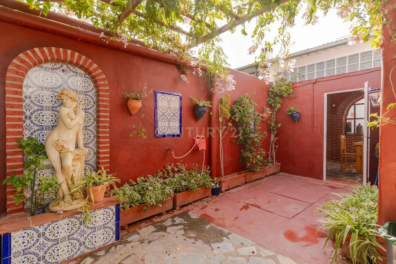 Terraza de Casa o chalet en venta en Motril con Aire acondicionado, Jardín privado y Trastero