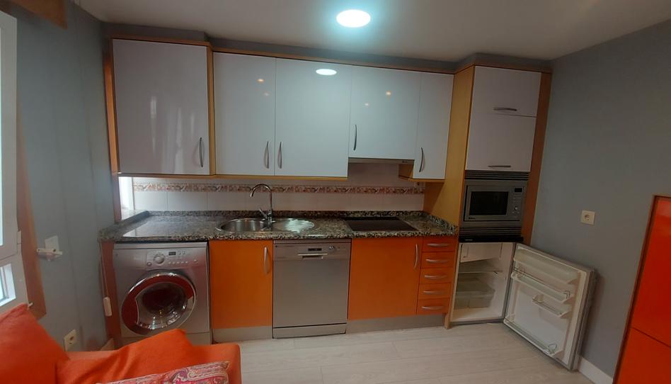Photo 1 of Flat to rent in Rúa de Urzáiz, 10, Centro - Areal, Pontevedra