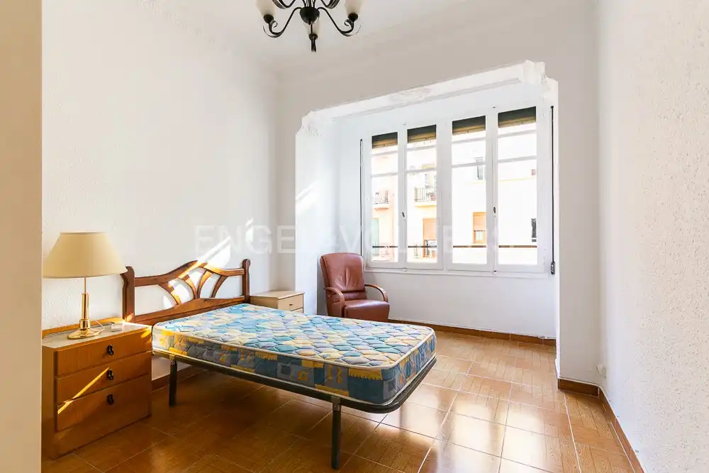 Bedroom of Flat for rent in Valencia  with Air Conditioner, Heating and Pets allowed