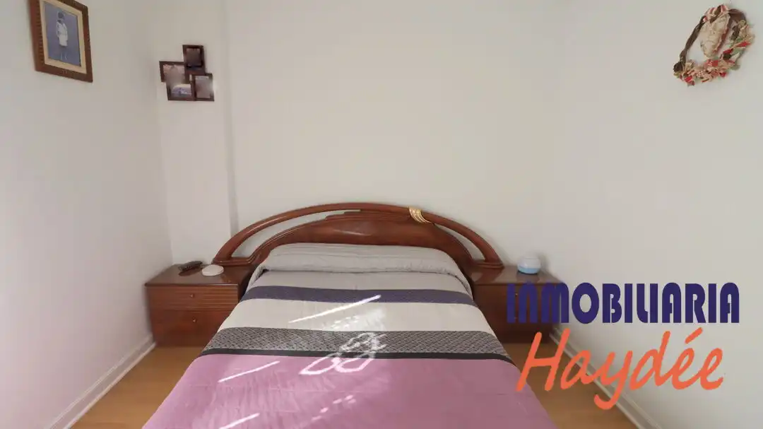 Schlafzimmer von Wohnung zum Verkauf in Leioa mit Abstellraum und Balkon