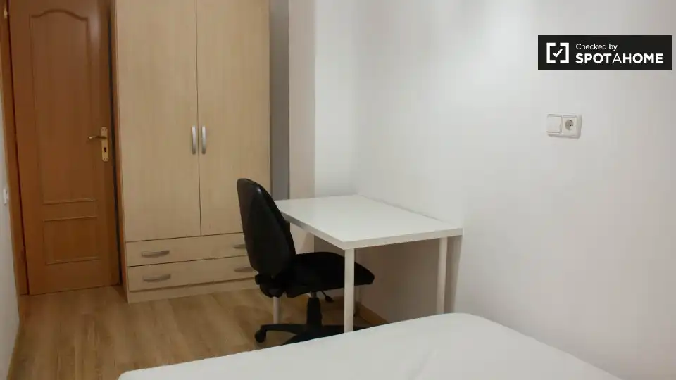 Room in Barcelona, Barcelona