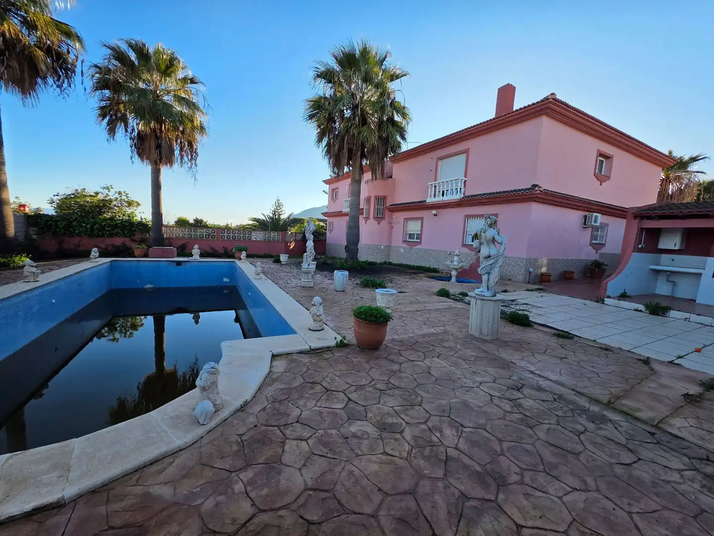 Jardí de Casa o xalet en venda en Alhaurín de la Torre amb Aire condicionat, Calefacció i Jardí privat