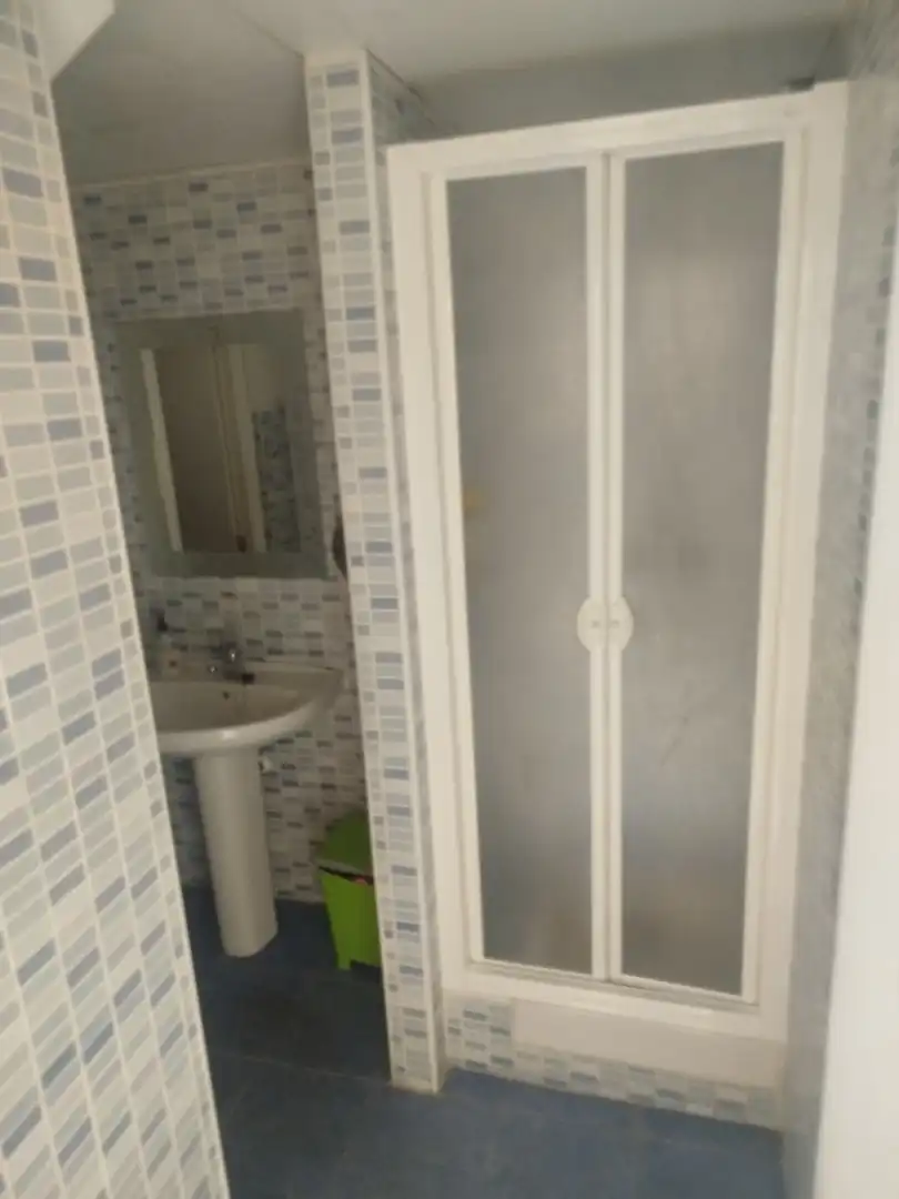 Badezimmer von Fabrikhallen zur Miete in Tres Cantos mit Heizung