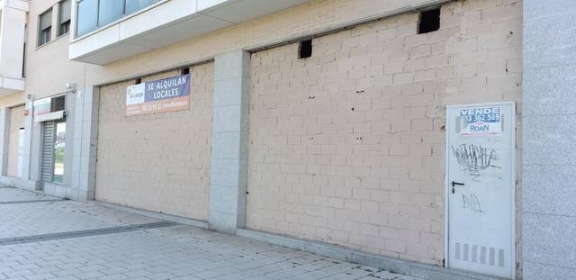 Local comercial en Alquiler en Pinar del Jalón