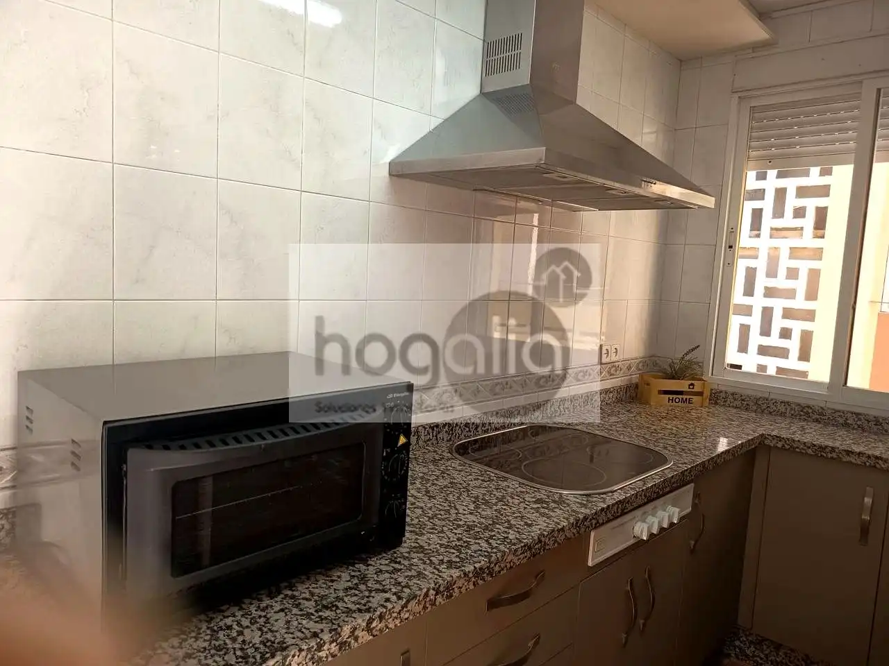 Flat with lift to rent in San Pablo - Santa Justa