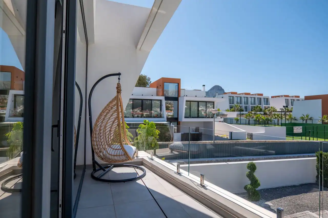 Chalet con terraza en venta en Marisol Park - Ortembach - Los Almendros, imagen 24