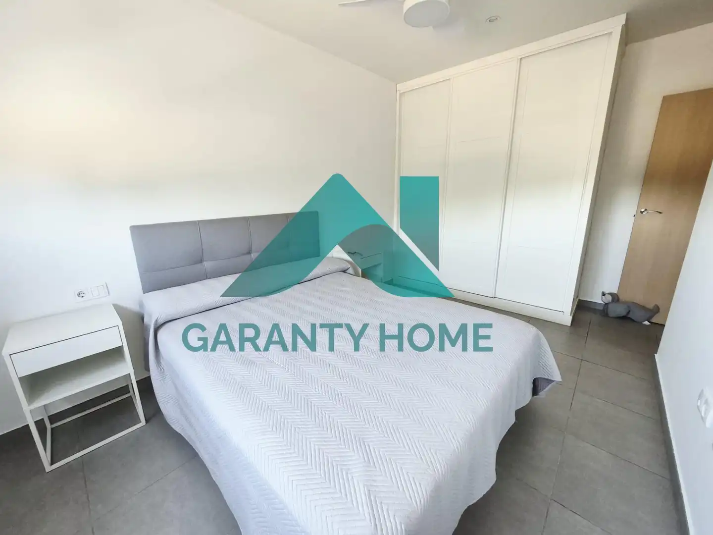 Bedroom of Flat for sale in Cáceres  with Air Conditioner and Terrace