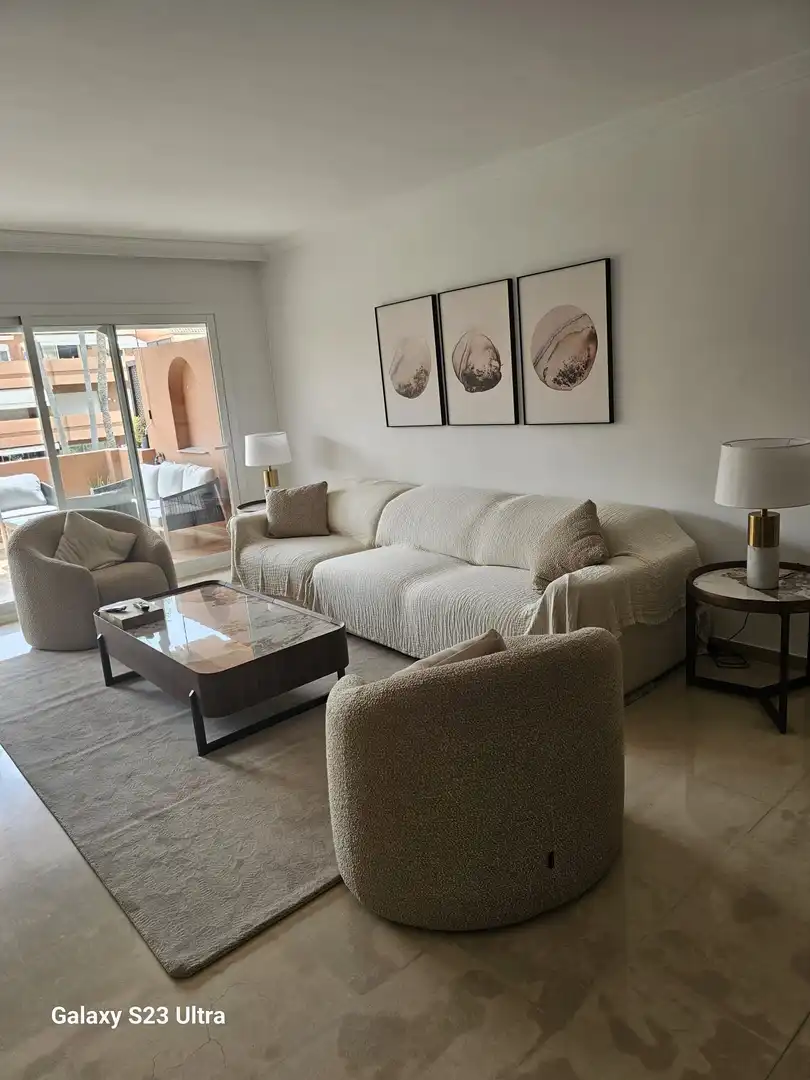 Living room of Attic for rent in Nueva Andalucía