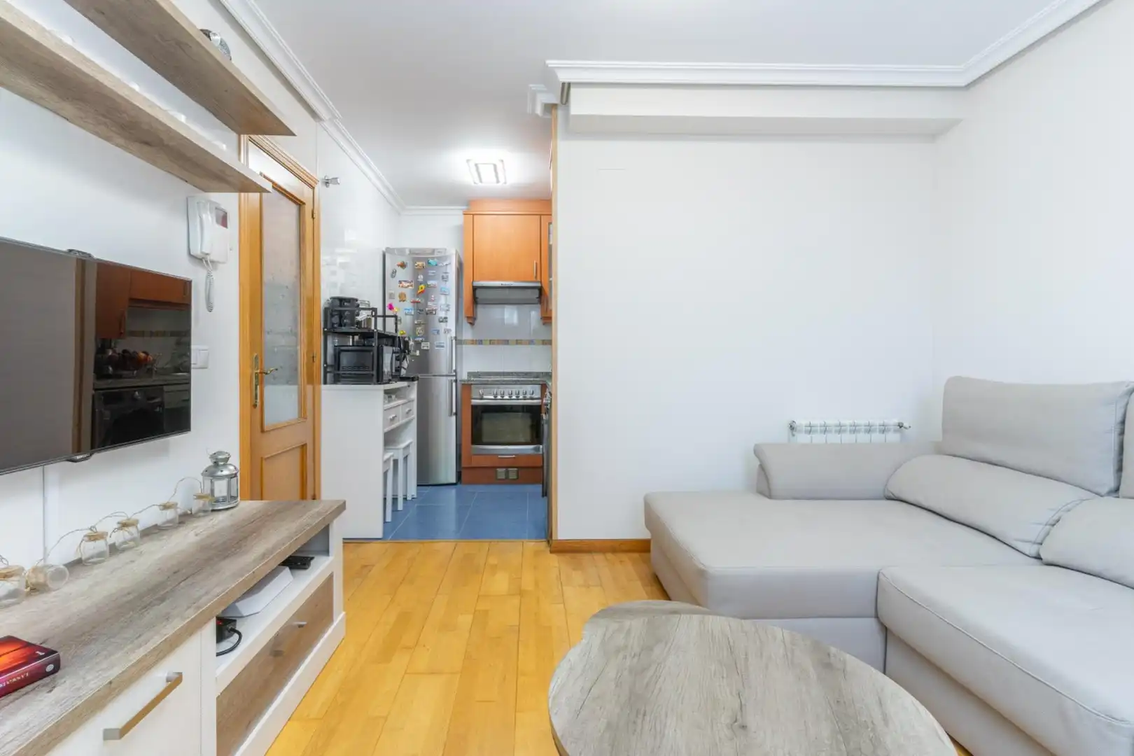Piso con terraza en venta en Calle CARBAYU EL 3, imagen 8