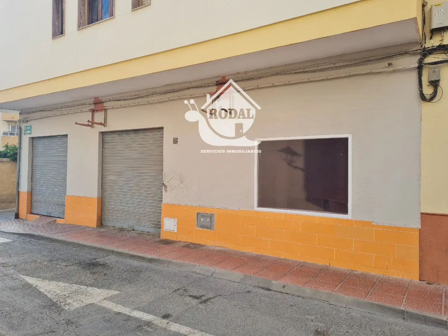Local en venta en Huércal de Almería con Internet y Alarma