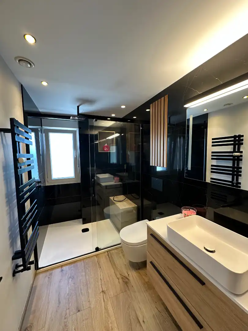 Baño de Piso en venta en Castrillón con Calefacción, Parquet y Internet