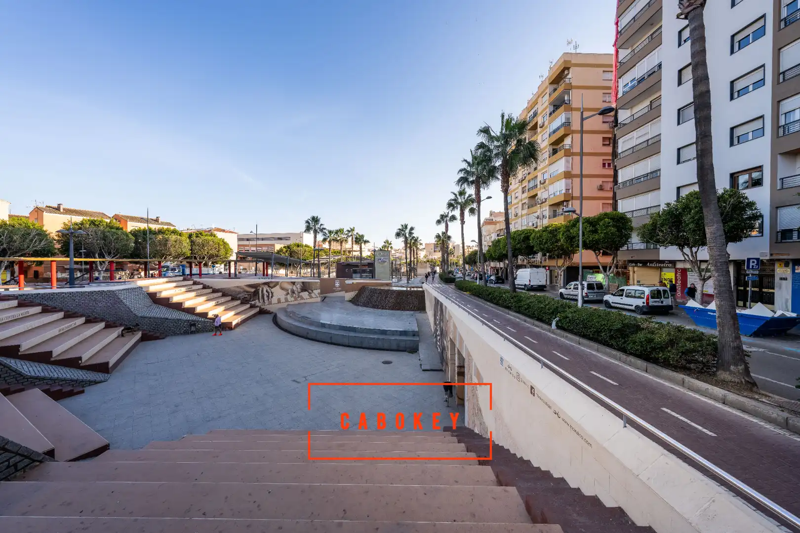 Vista exterior de Piso en venta en Almería con Terraza