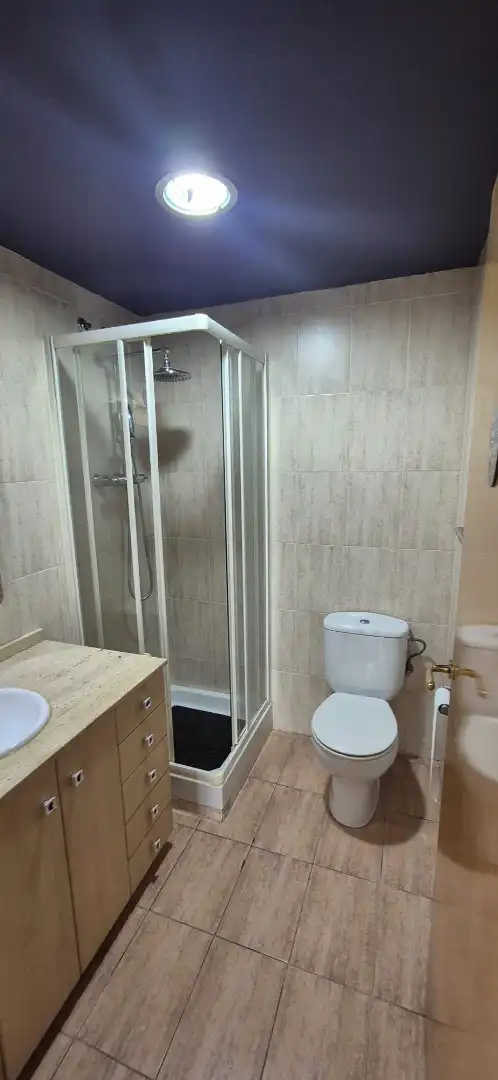 Bathroom of Flat for sale in Caputxins - Ambulatori  