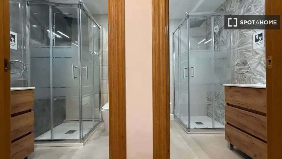 Room in Casco Histórico de Barajas