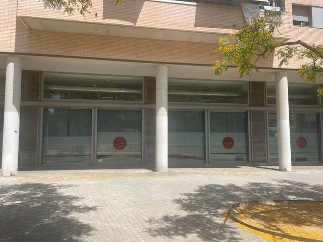 Local comercial en Venta en Carrer de la Riera Blanca en La Bordeta