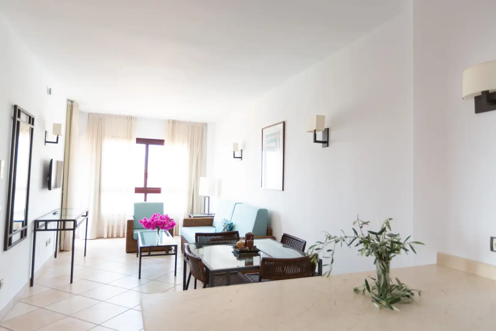 Living room of Apartments for sale in Estepona  with Air Conditioner, Terrace and Swimming Pool