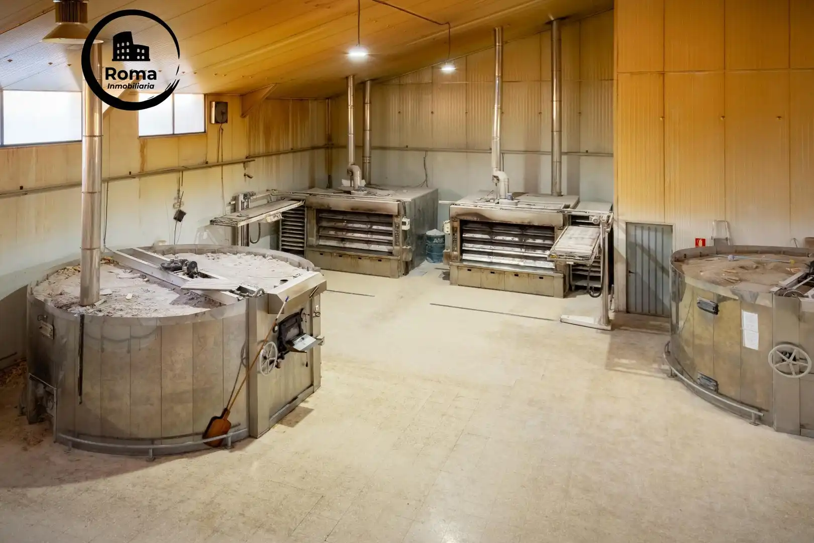 Industrial buildings for sale in Alfacar