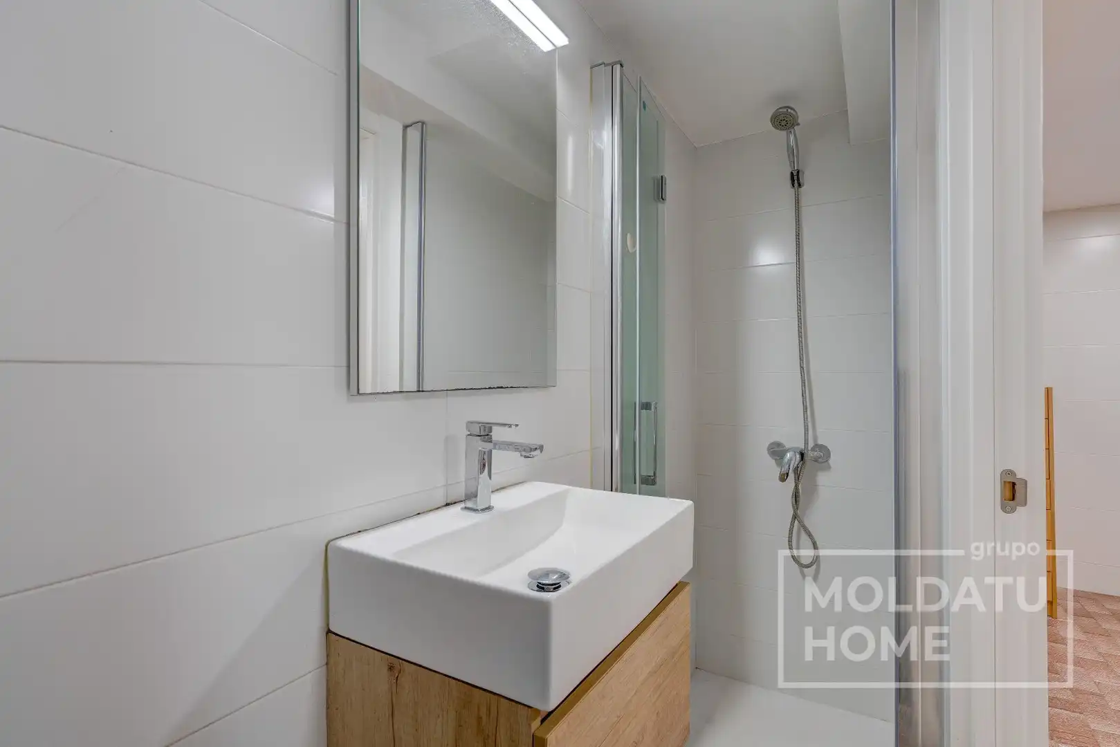 Baño de Piso en venta en Centro - Mendibil - Santiago