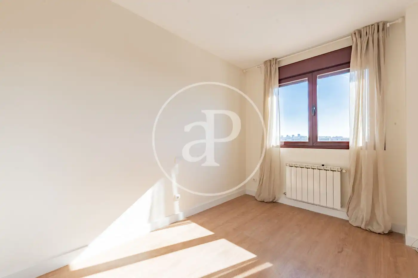 Habitación de Piso en venta en Fuencarral - El Pardo