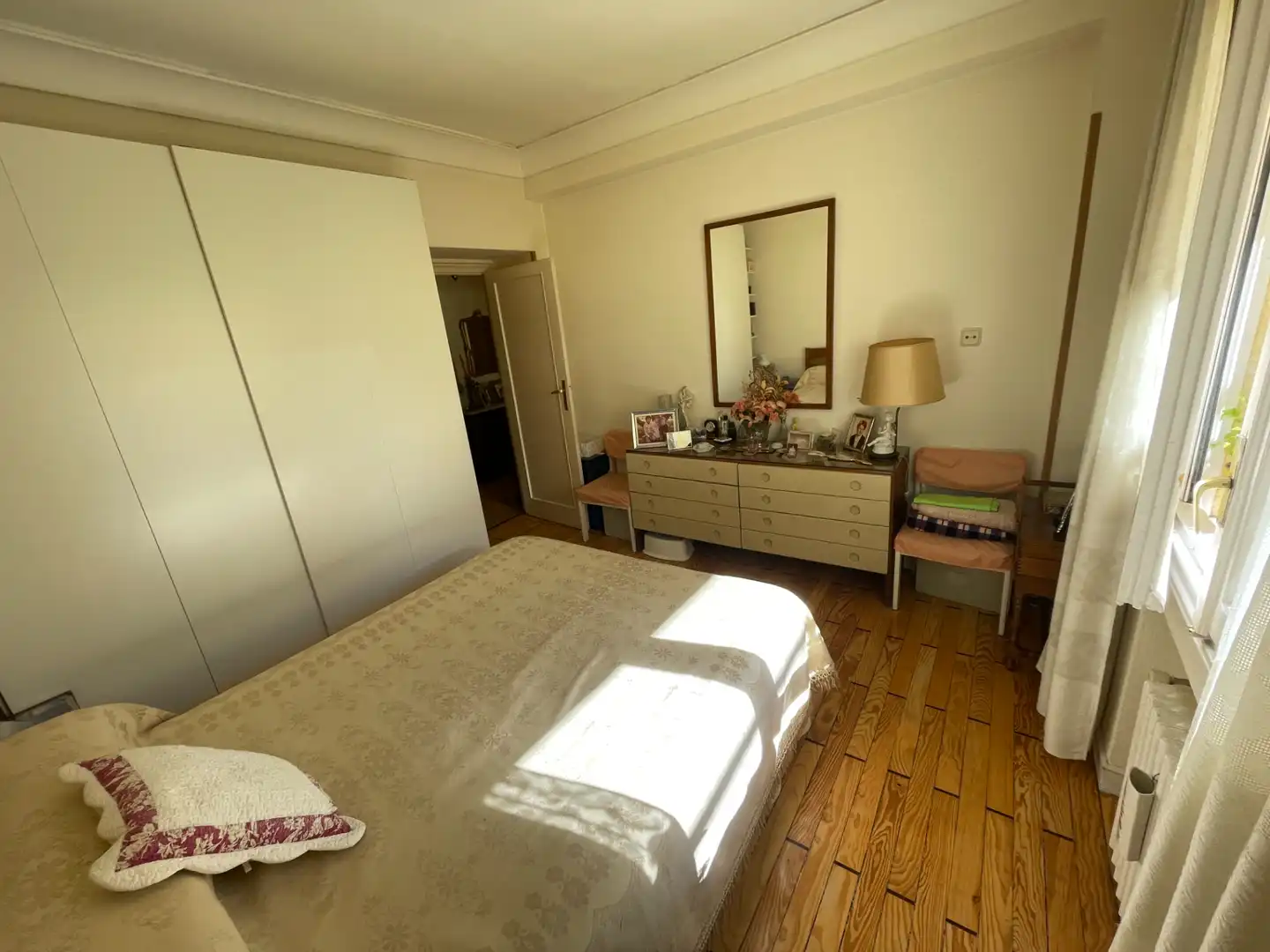 Habitación de Piso en venta en Madrid con Calefacción y Trastero