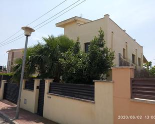 Vista exterior de Casa o xalet en venda en El Vendrell amb Aire condicionat, Calefacció i Terrassa