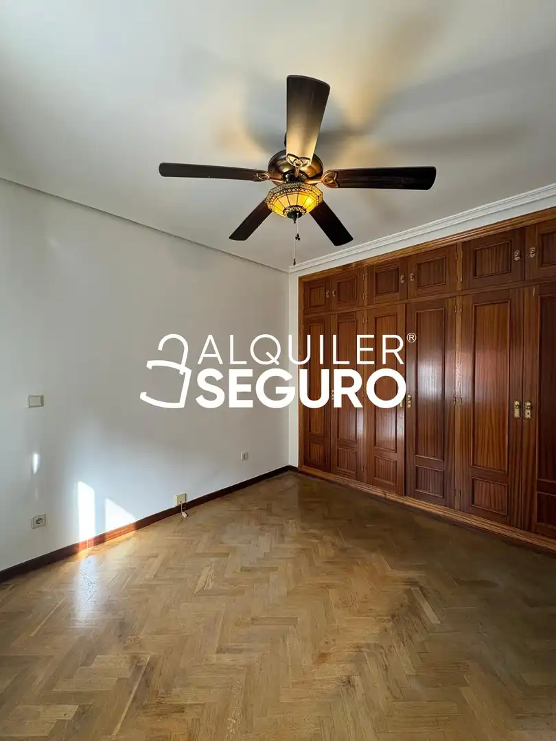 Habitación de Piso de alquiler en Puente de Vallecas
