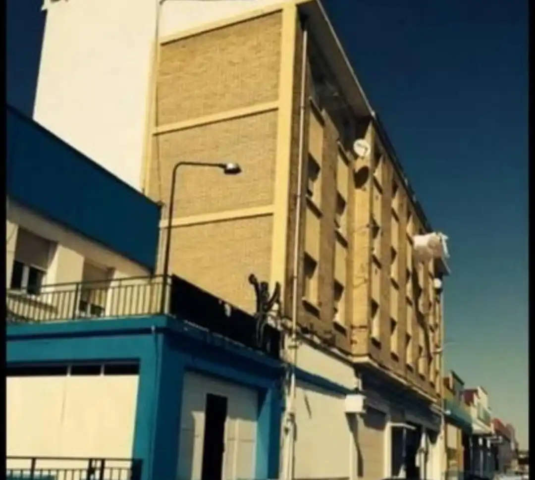 Vista exterior de Edificio en venta en Miranda de Ebro