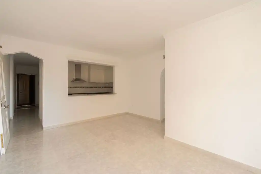 Piso en venta en Av de la Libertad - C/ Carlos Irles - Conjunto Res, Rafal