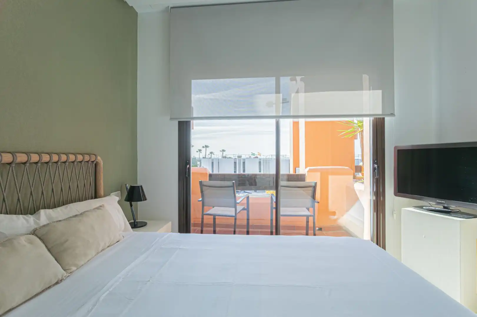 Dormitori de Apartament en venda en Chiclana de la Frontera amb Piscina comunitària