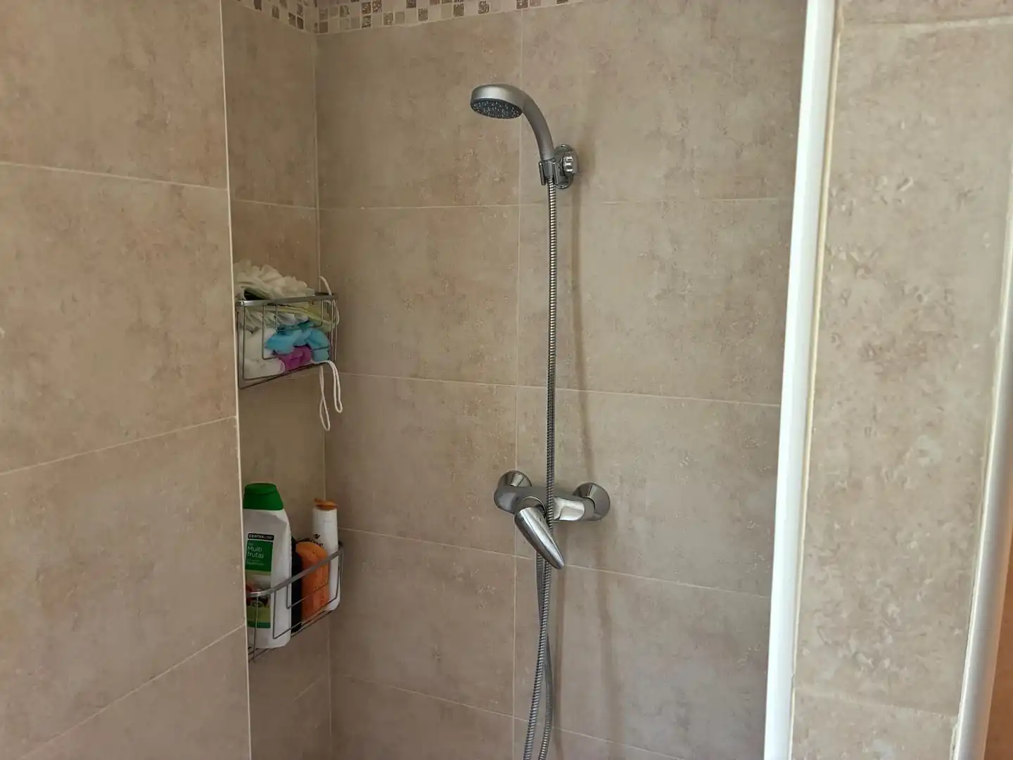 Badezimmer von Dachboden zum Verkauf in Altea mit Klimaanlage, Heizung und Möbliert