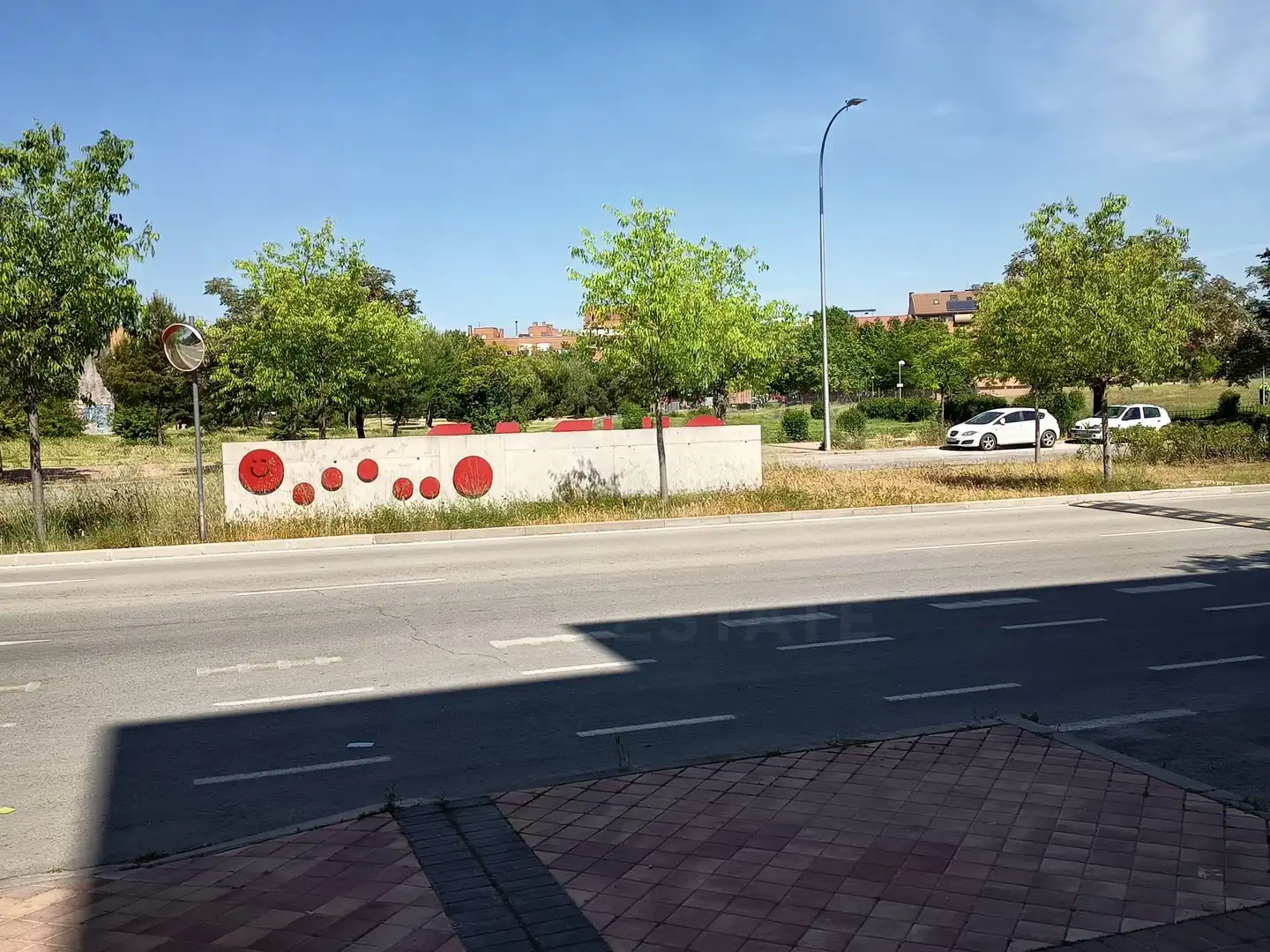 Exterior view of Garage for sale in Madrid