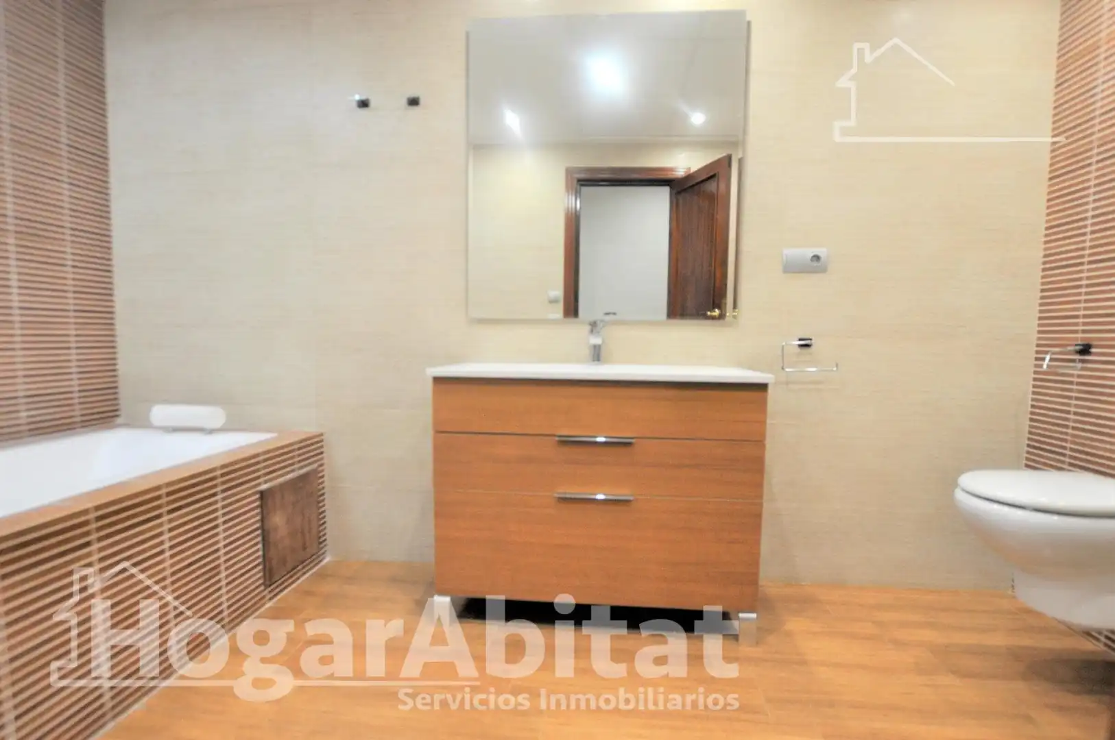 Baño de Casa o chalet en venta en Catarroja con Aire acondicionado y Terraza