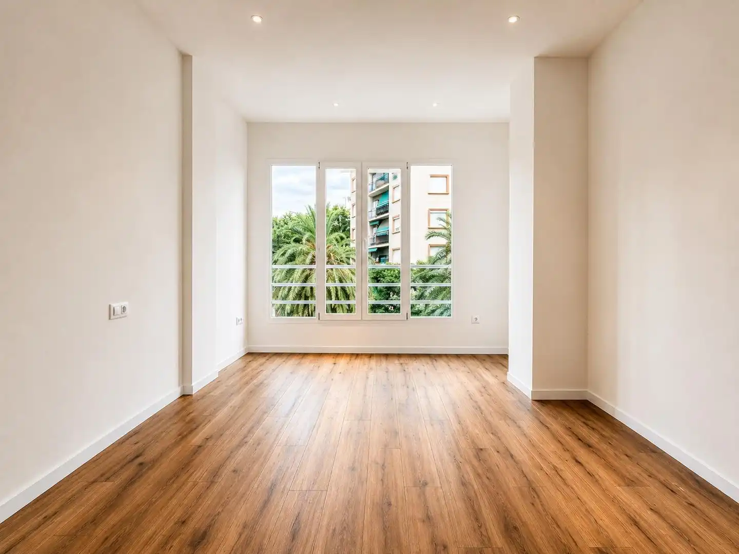 Living room of Flat for rent in Valencia  with Air Conditioner, Heating and Parquet flooring