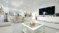 Sala d'estar de Pis en venda en  Santa Cruz de Tenerife Capital amb Aire condicionat i Terrassa