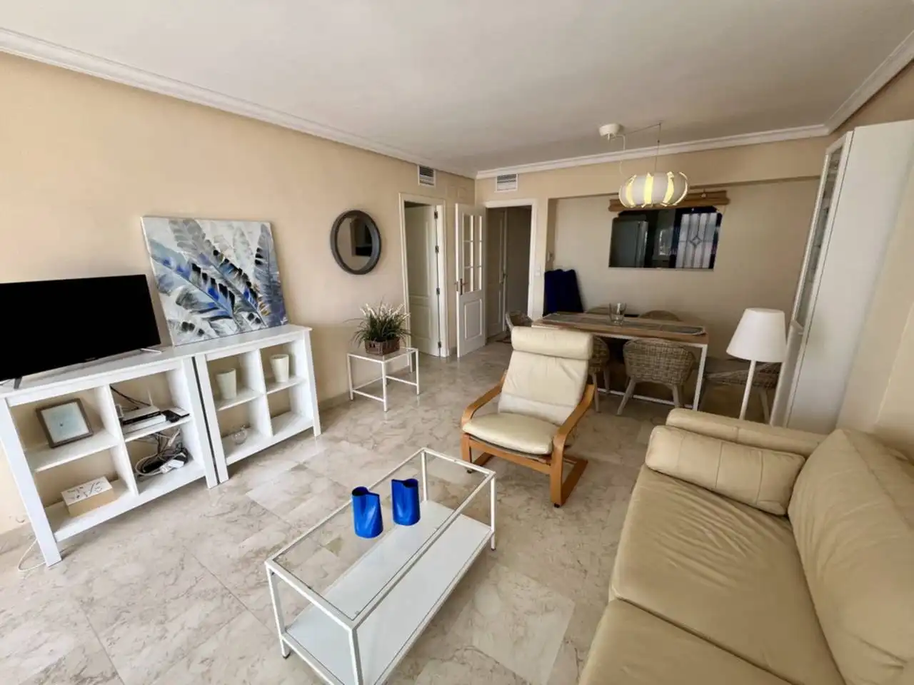 Wohnzimmer von Wohnungen zum Verkauf in Almuñécar mit Klimaanlage, Terrasse und Abstellraum